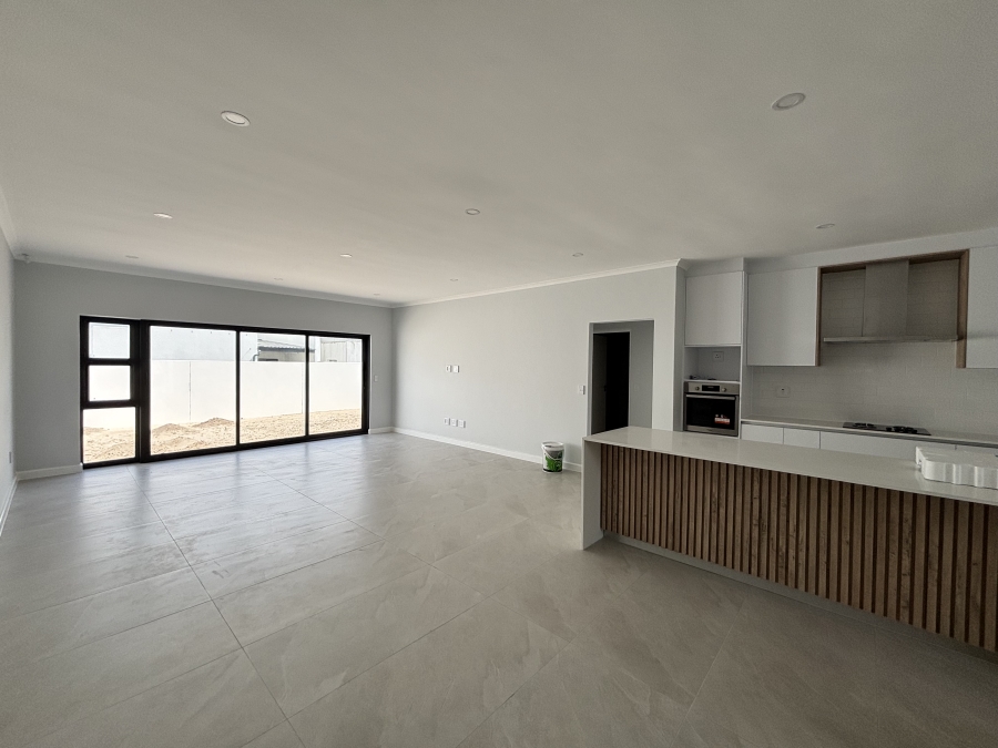 4 Bedroom Property for Sale in Sandown Western Cape